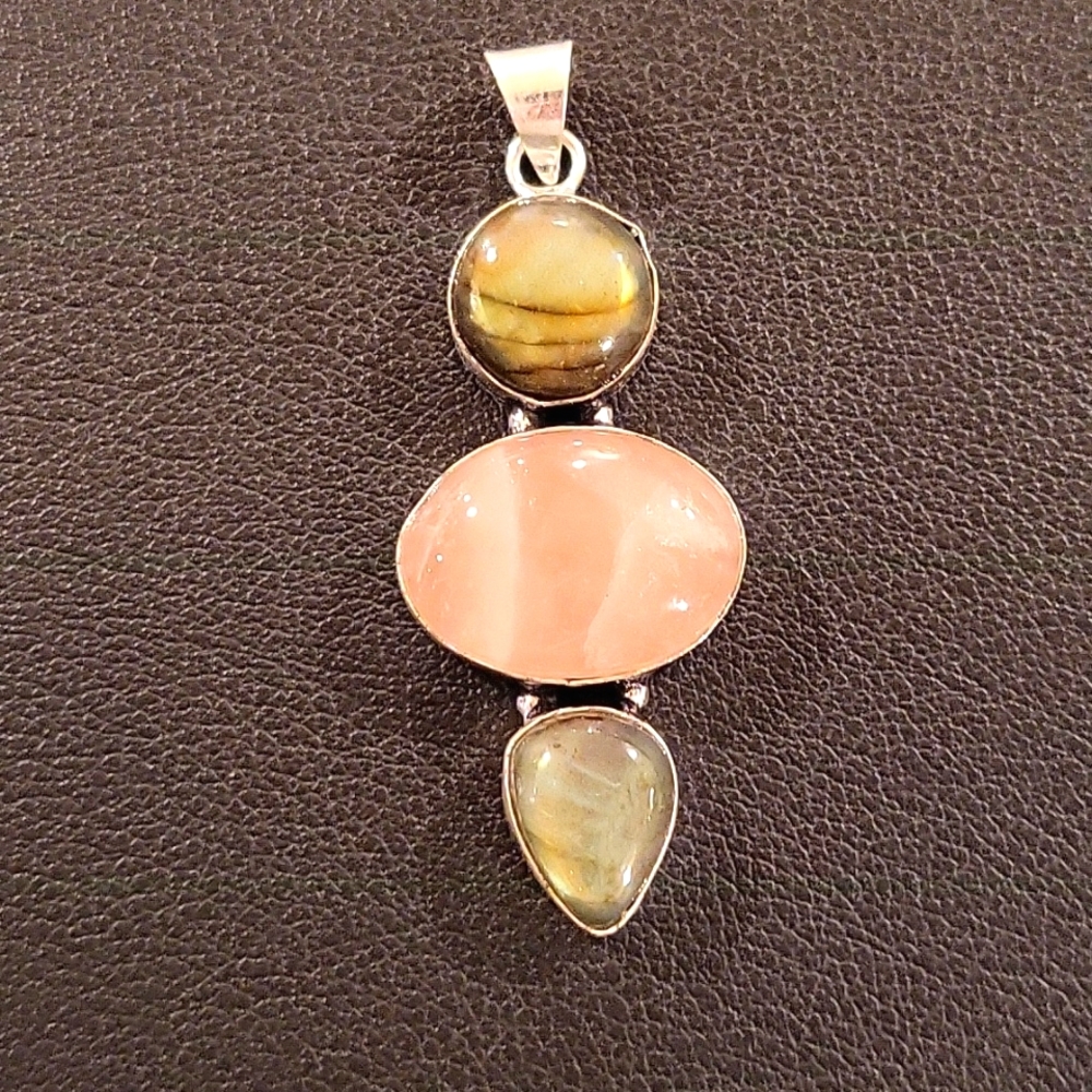 Rose Quartz & Labradorite Pendant - Plated